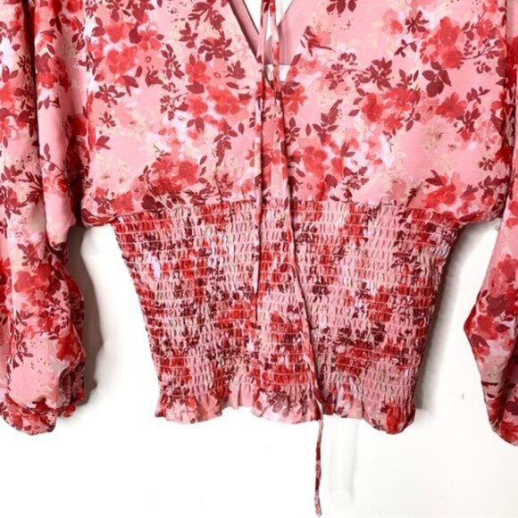 Wayf Women's Blouse Floral Print Smocked Waist Top Pink Red V-neck Boho chic S - Picture 5 of 13